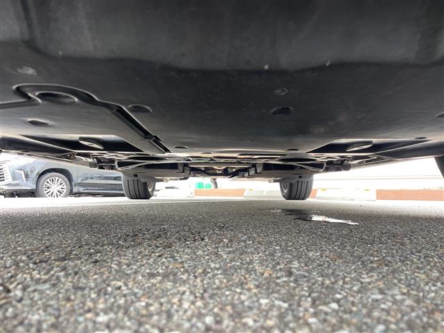 Lexus UX 5
