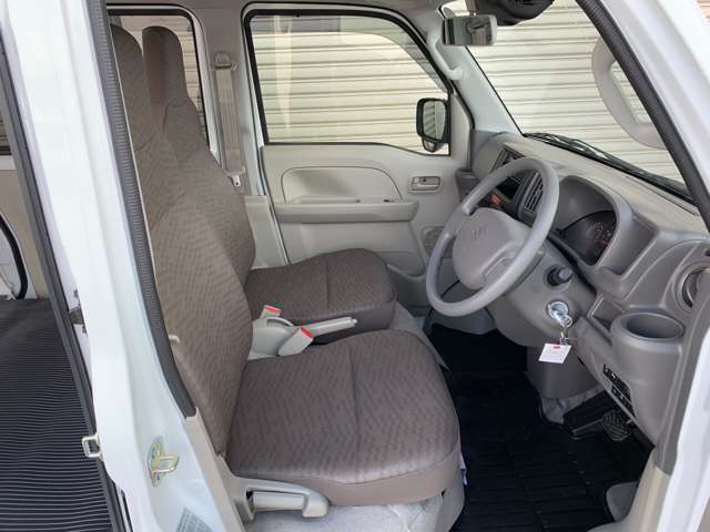 Suzuki Every 8