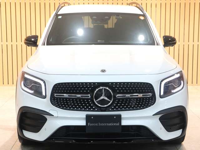 Mercedes-Benz GLB 5