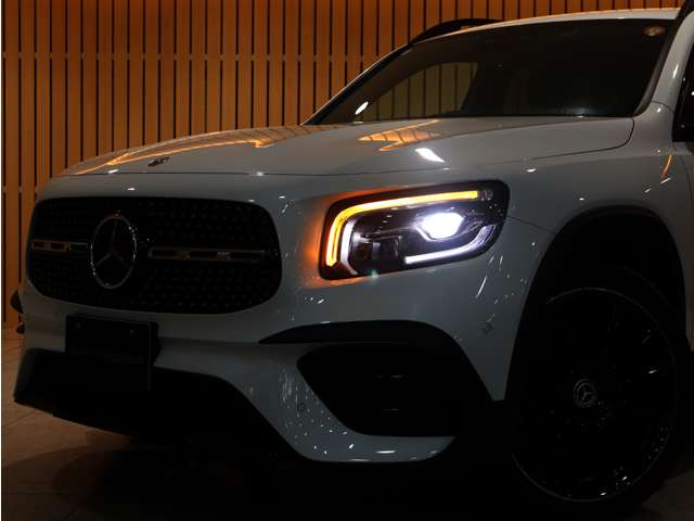 Mercedes-Benz GLB 10