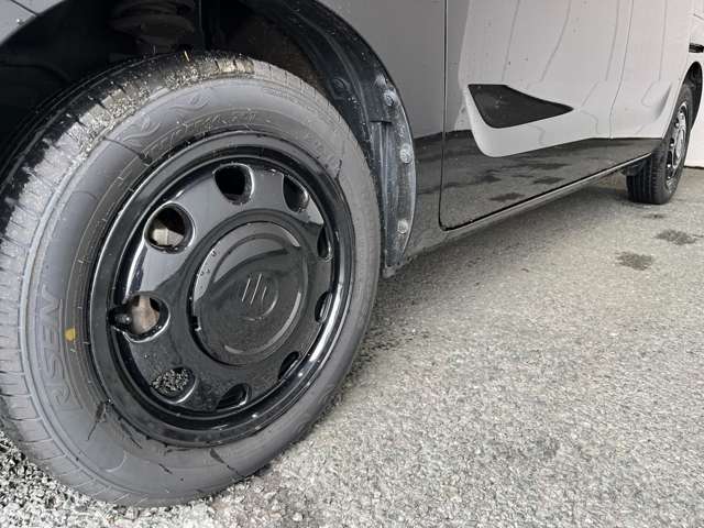 Suzuki Spacia Base 8