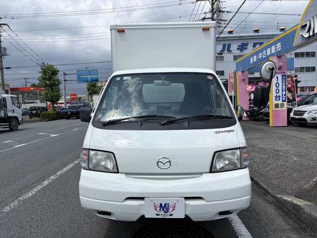 Mazda Bongo Truck 2