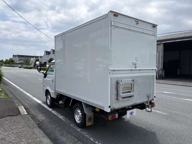Mazda Bongo Truck 5