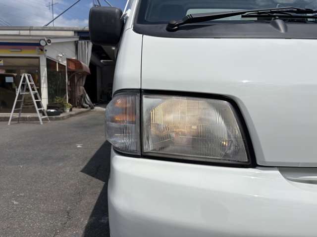 Mazda Bongo Truck 10