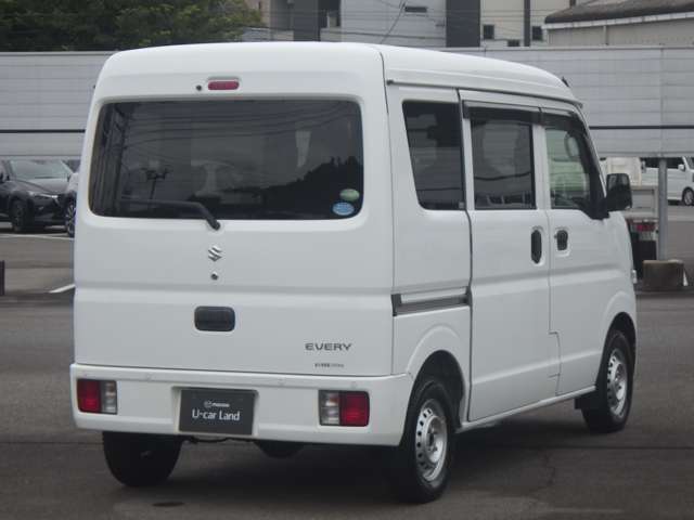 Suzuki Every 2
