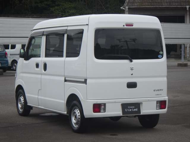 Suzuki Every 9