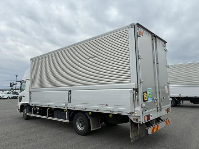 Hino Ranger 9