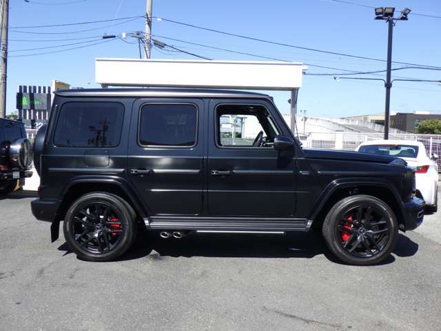 Mercedes-Benz G-Class 12