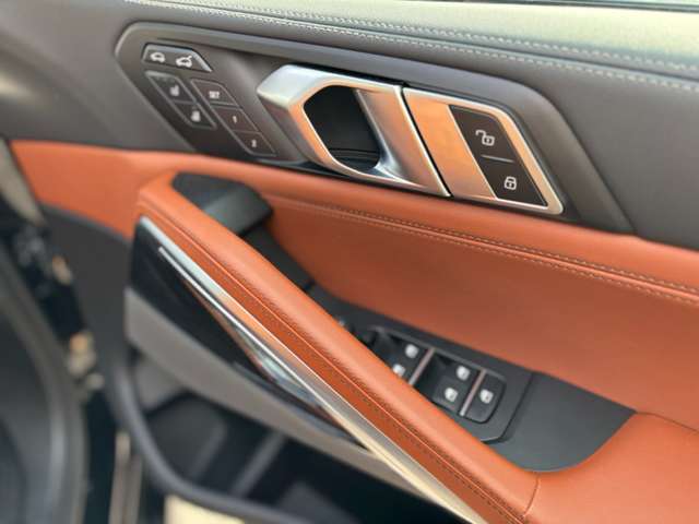 BMW X6 8