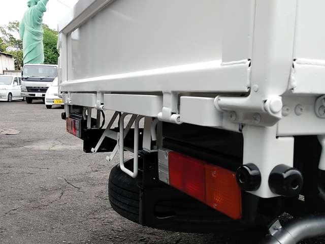 Mitsubishi Fuso Canter 11