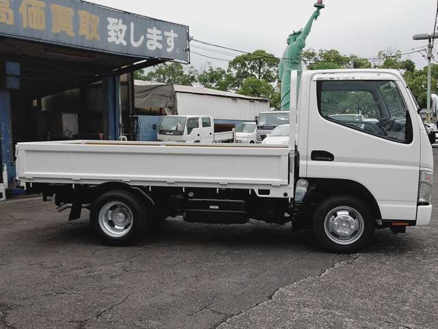 Mitsubishi Fuso Canter 4