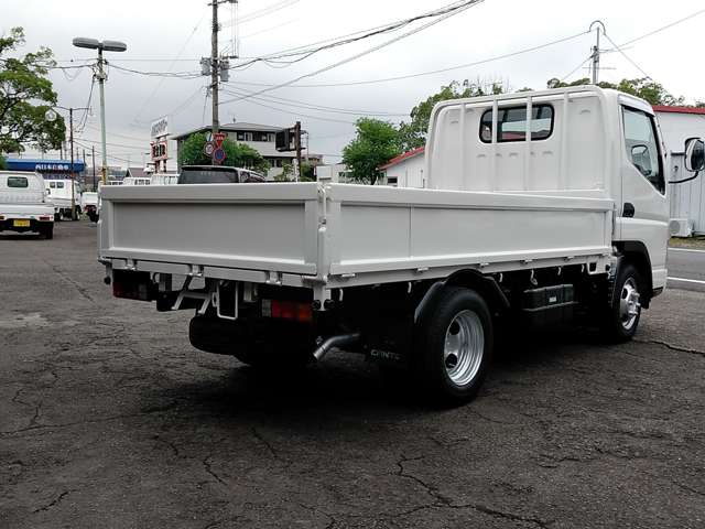 Mitsubishi Fuso Canter 5