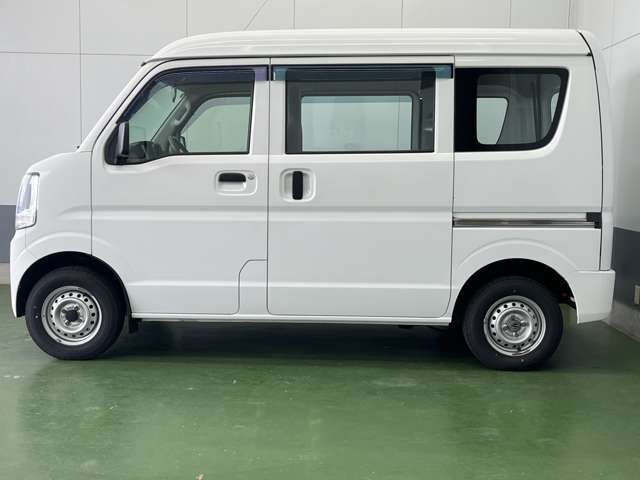 Suzuki Every 8