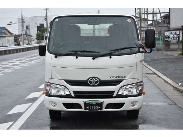 Toyota Toyoace 7