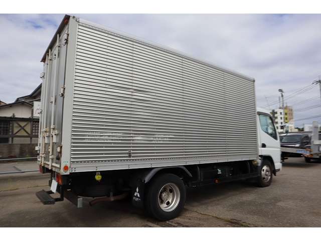 Mitsubishi Fuso Canter 8
