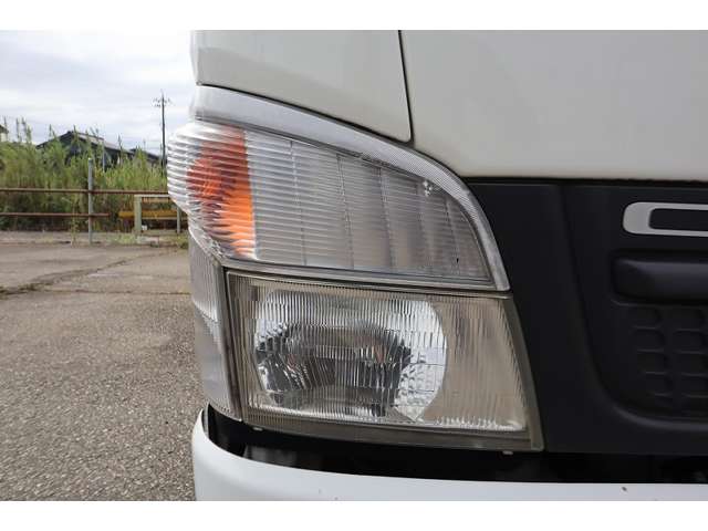 Mitsubishi Fuso Canter 10