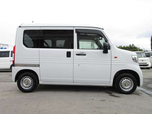 Honda N-VAN 9
