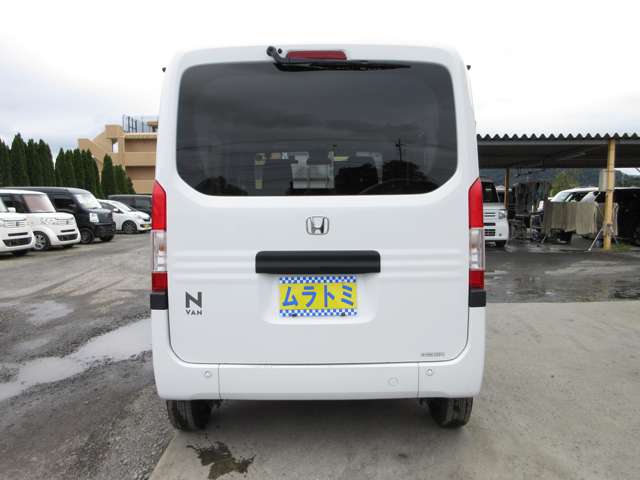 Honda N-VAN 10