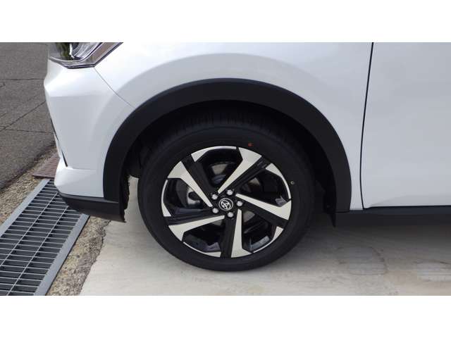 Toyota Raize 9