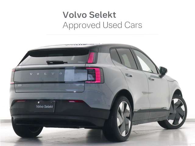 Volvo EX30 7