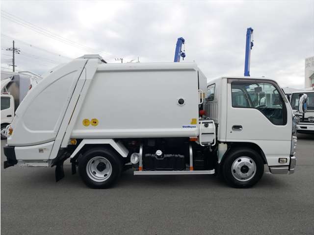 Isuzu Elf 5