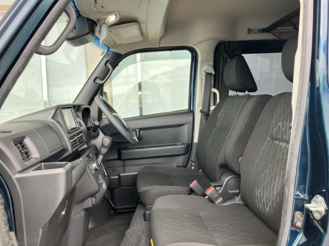 Daihatsu Atrai 8