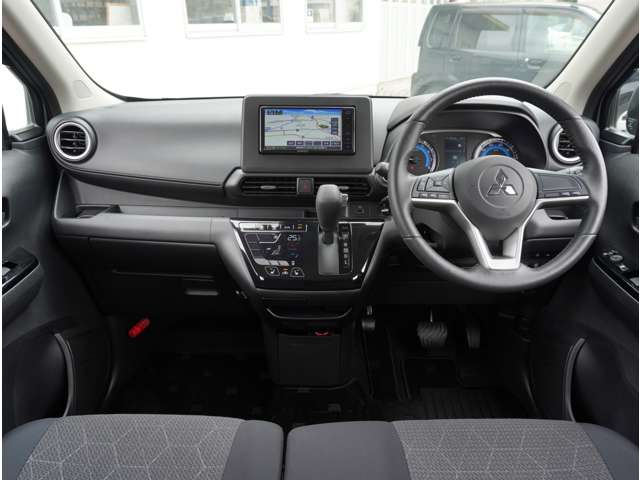Mitsubishi eK X 9