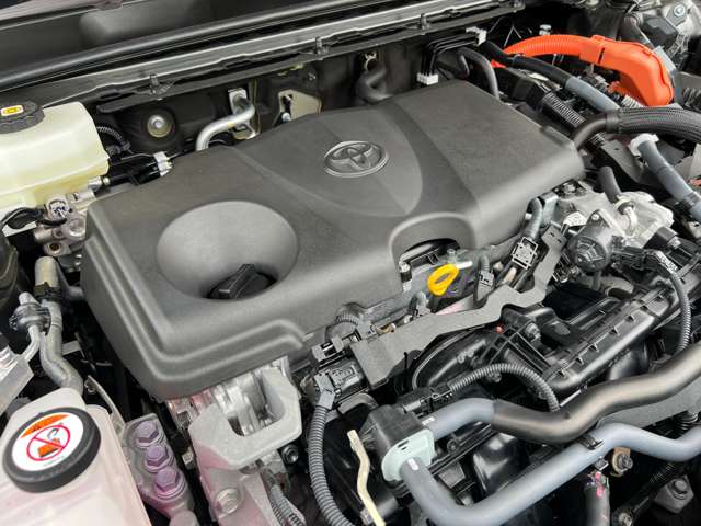 Toyota Crown Crossover 6