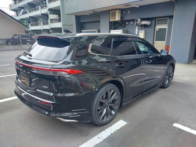 Toyota Crown Estate 5