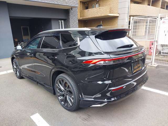 Toyota Crown Estate 7