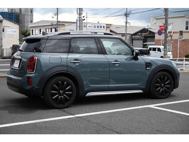 MINI Crossover 10