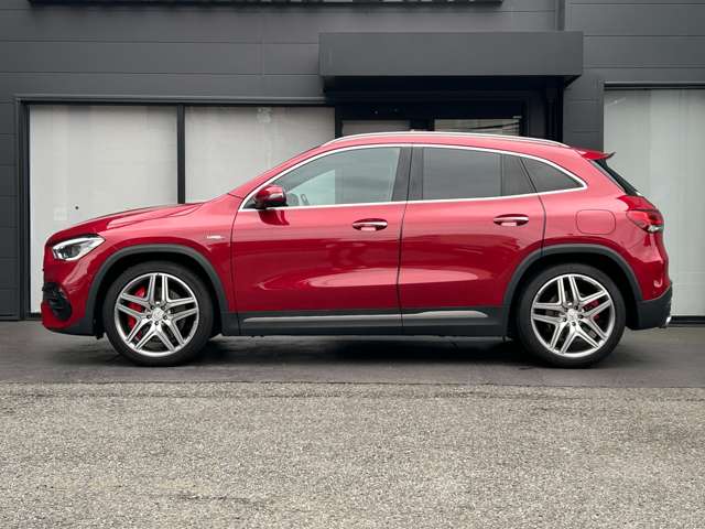 Mercedes-Benz GLA-Class 3