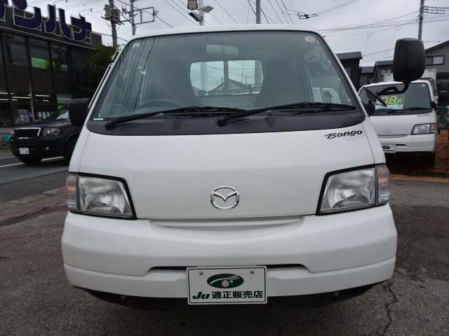 Mazda Bongo Truck 6
