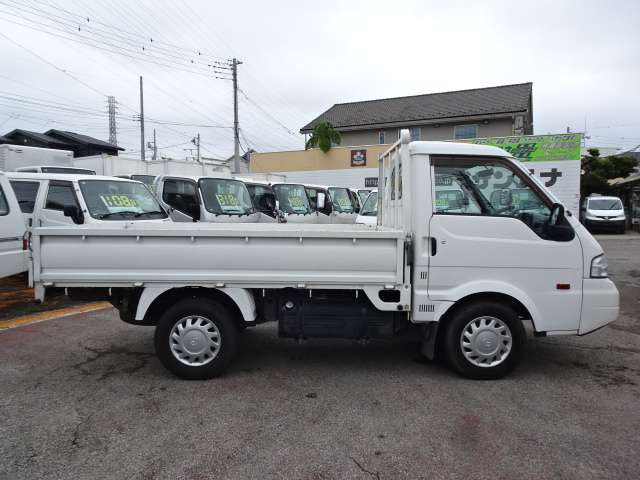 Mazda Bongo Truck 8