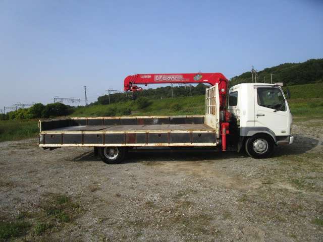Mitsubishi Fuso Fighter 9