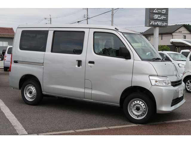 Toyota Town Ace Van 4
