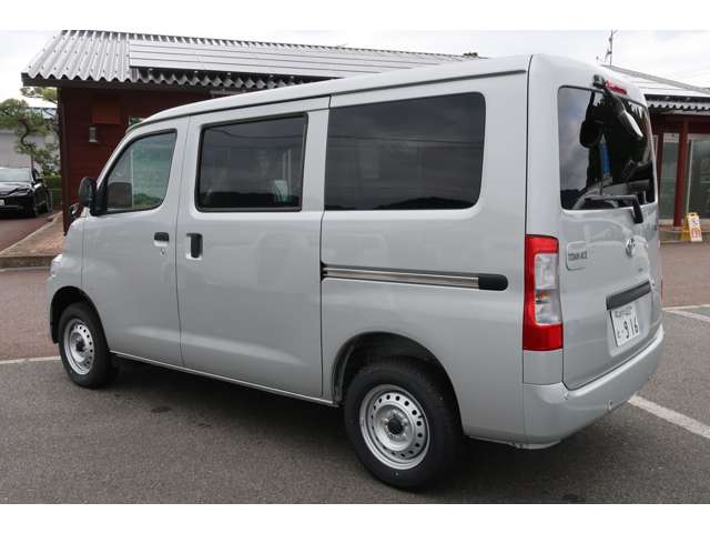 Toyota Town Ace Van 10