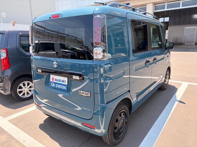 Suzuki Spacia Base 3