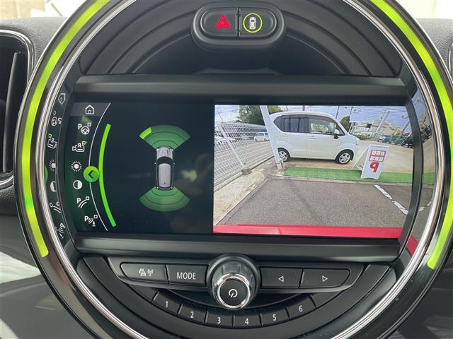 MINI Crossover 5