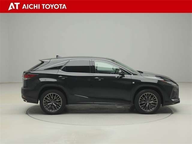 Lexus RX 7