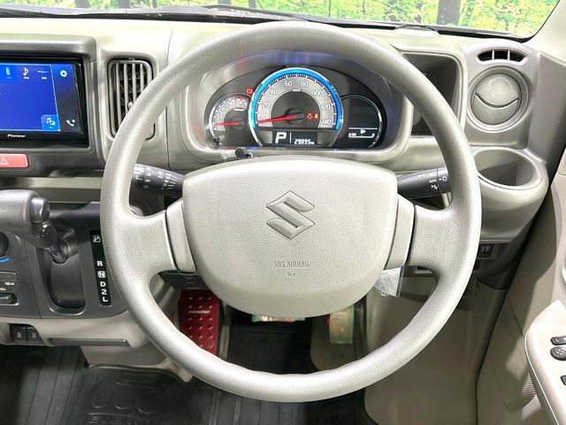 Suzuki Every 8