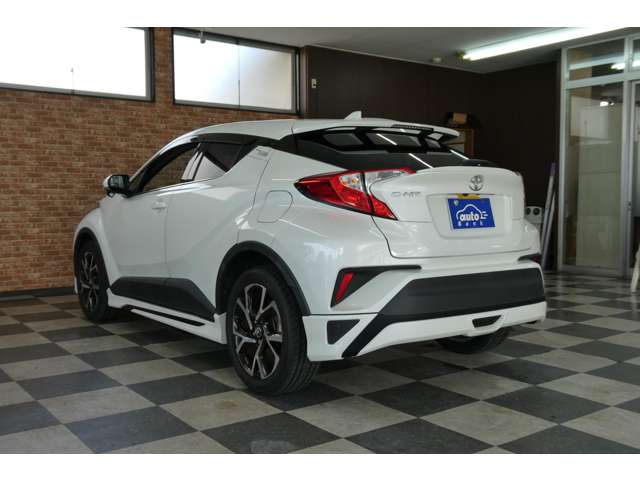 Toyota C-HR 7