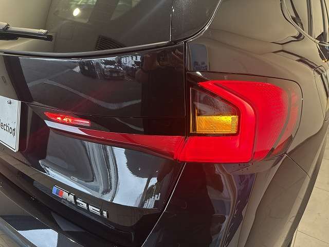 BMW X1 12