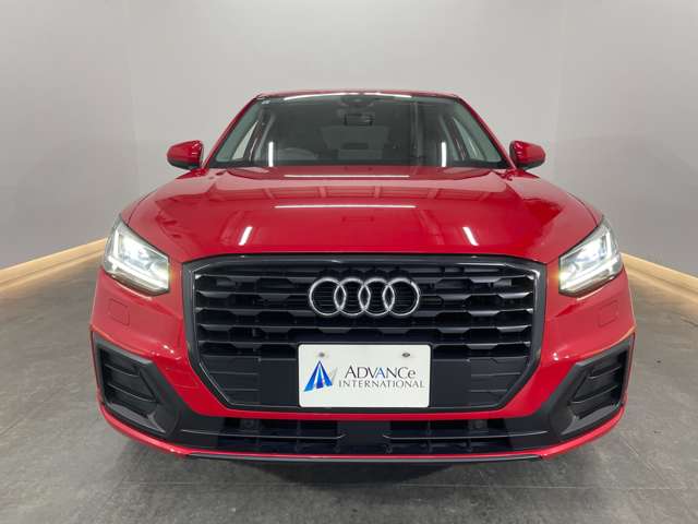 Audi Q2 5