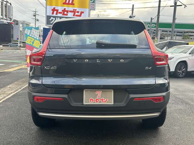 Volvo XC40 11