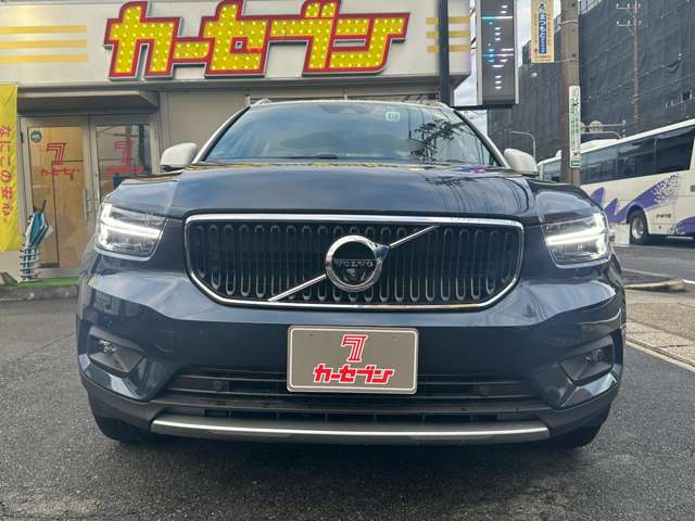 Volvo XC40 6