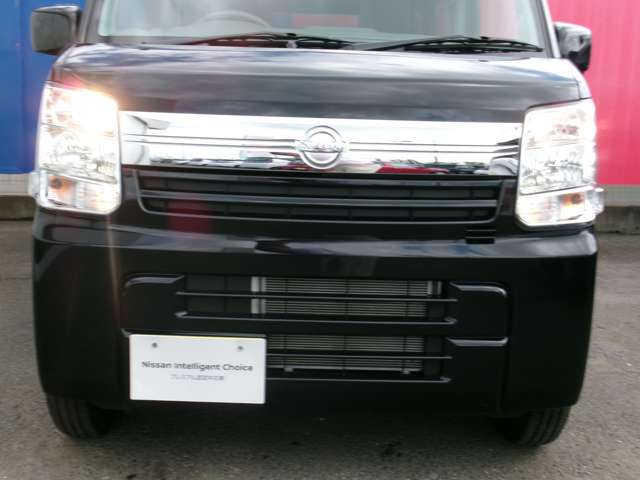 Nissan NV100 Clipper 12