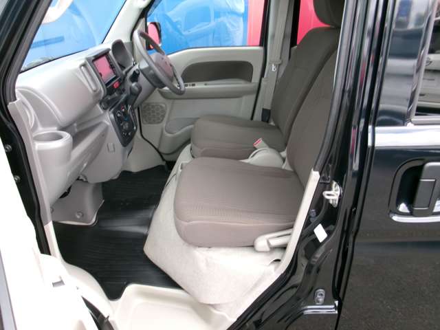Nissan NV100 Clipper 10