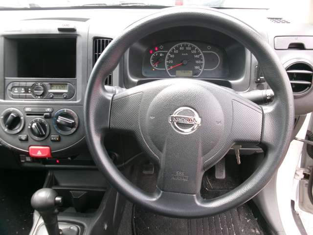 Nissan NV150 AD 8