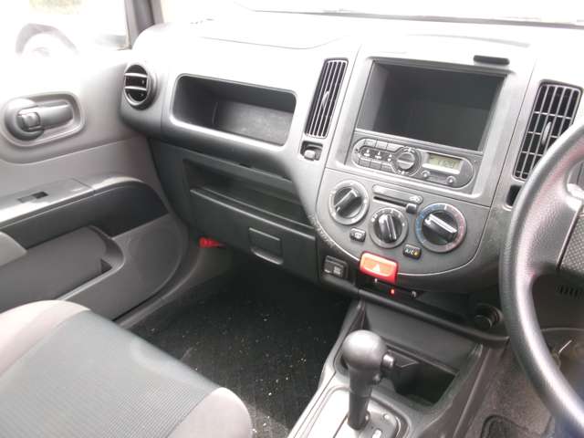 Nissan NV150 AD 9
